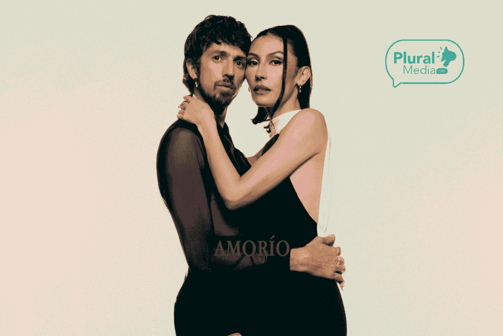 Los cantantes Esteman y Daniela Spalla anunciando su gira Amorío Tour