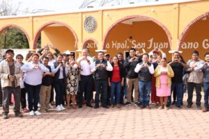 Pavel Gaspar, acudió a San Pedro Yeloixtlahuaca para corroborar avances de obra comunitaria, que impulsa el Gobernador del Estado