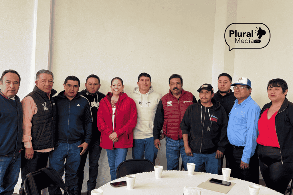 Laura Artemisa sostiene reunión de trabajo organizada por el diputado José Luis Figueroa