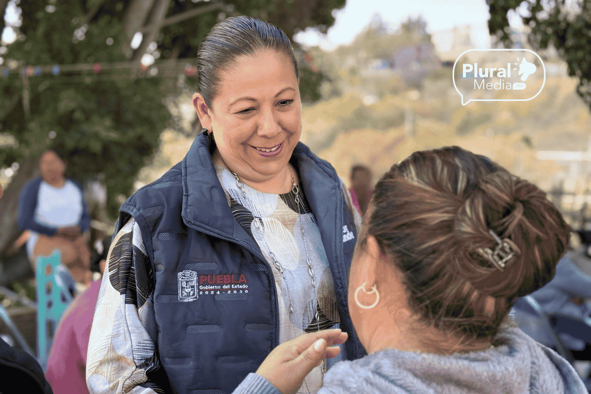 Laura Artemisa García Chávez se reúne con poblanos