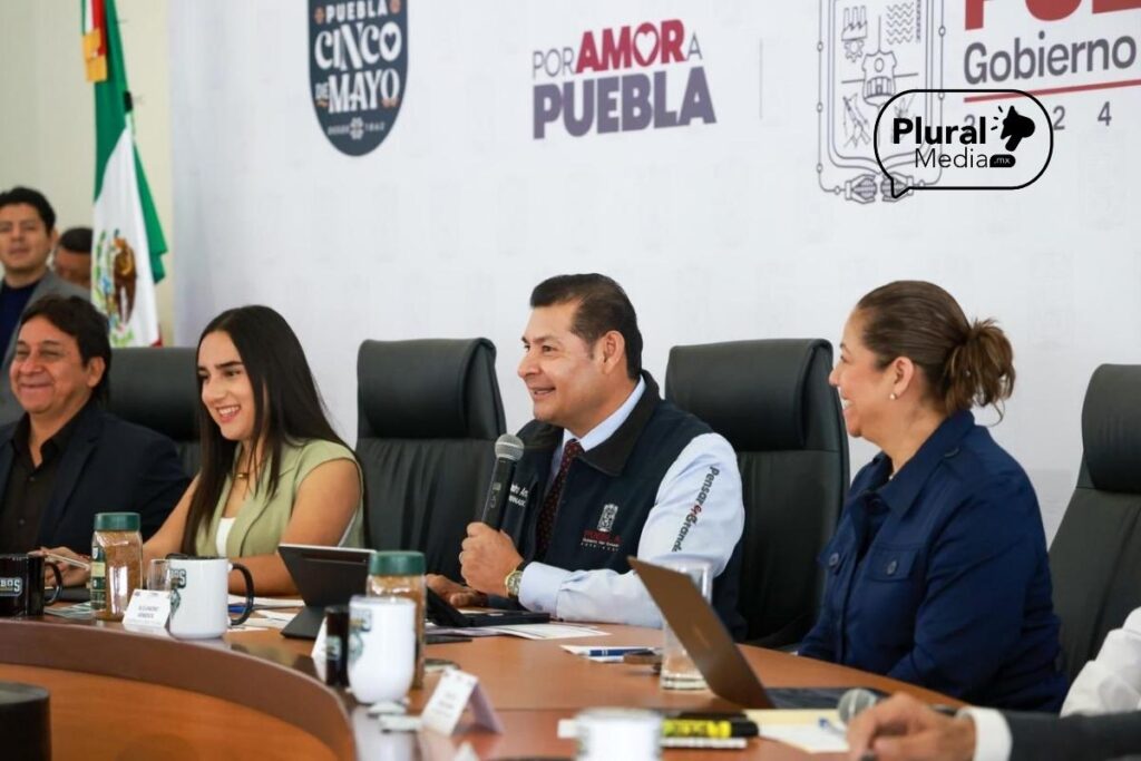 armenta critica al club puebla