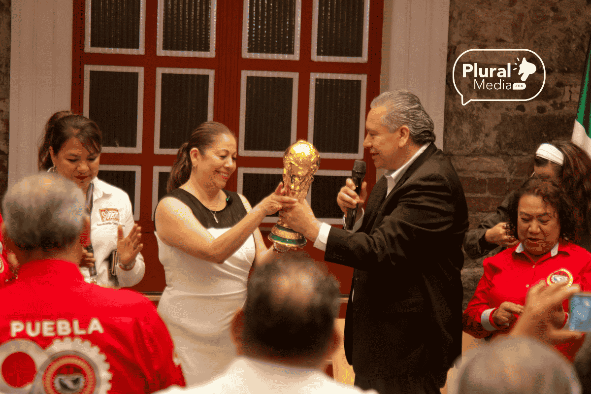 Destapa a Laura Artemisa para la alcaldía de Puebla, CTM la respaldará